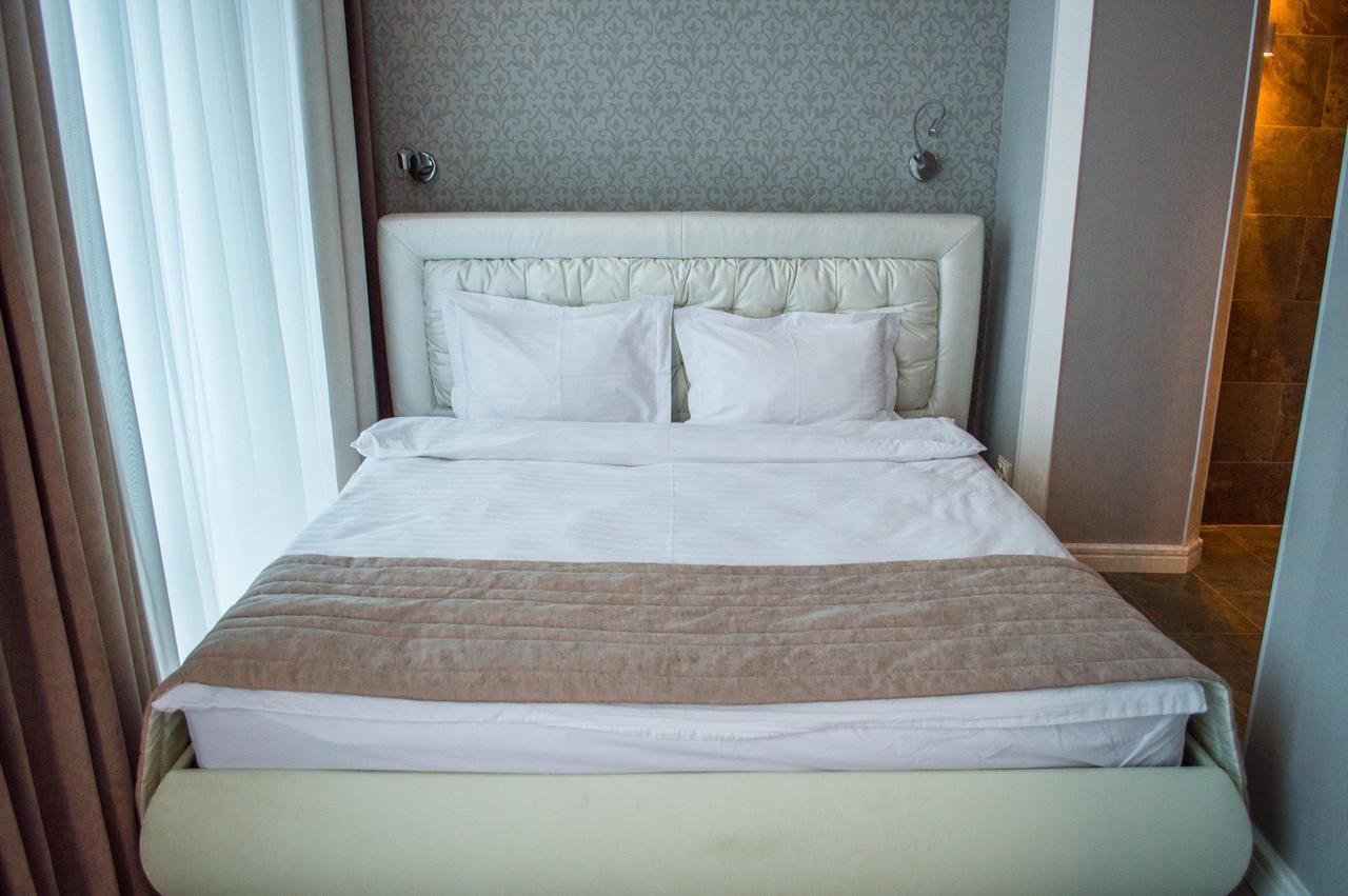Pallada Hotel Τερνόπιλ Εξωτερικό φωτογραφία